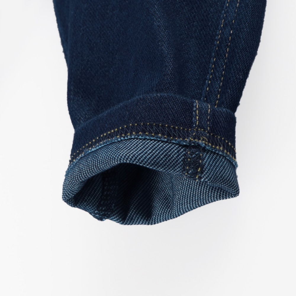 ネイビーブルー