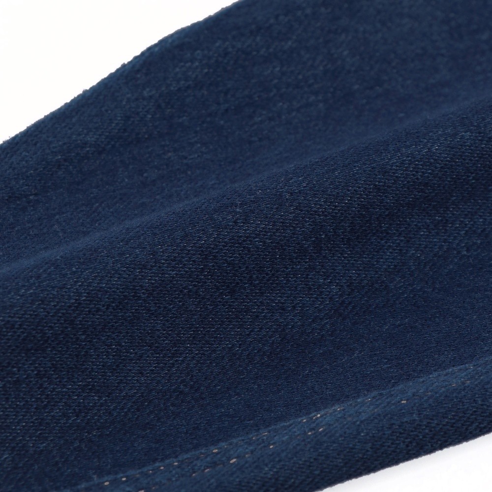 ネイビーブルー