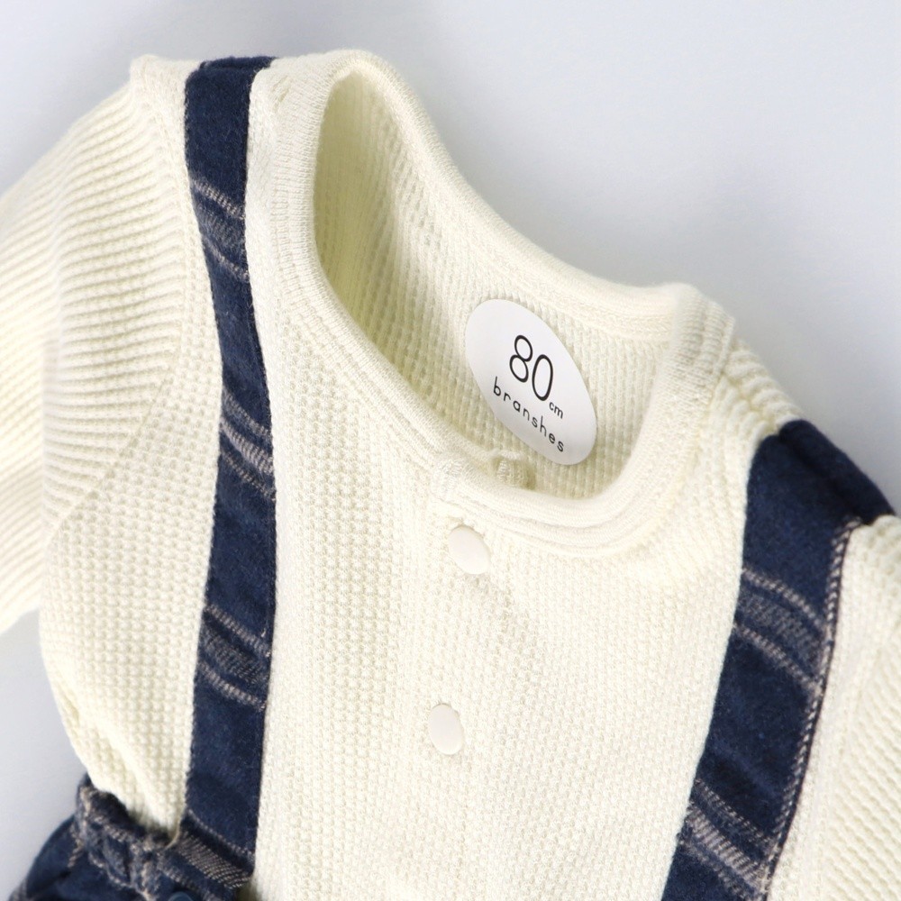 ネイビーブルー