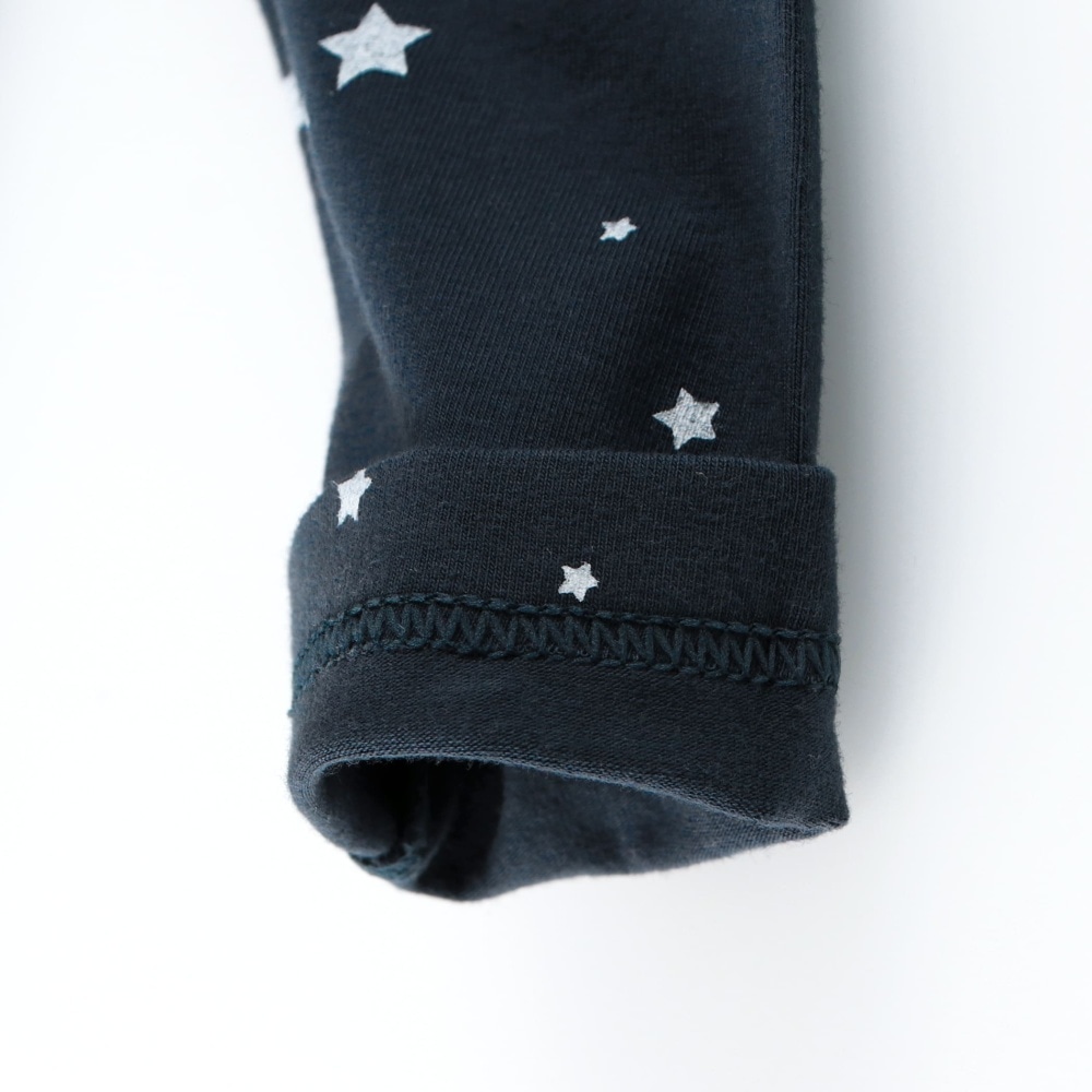 ネイビーブルー