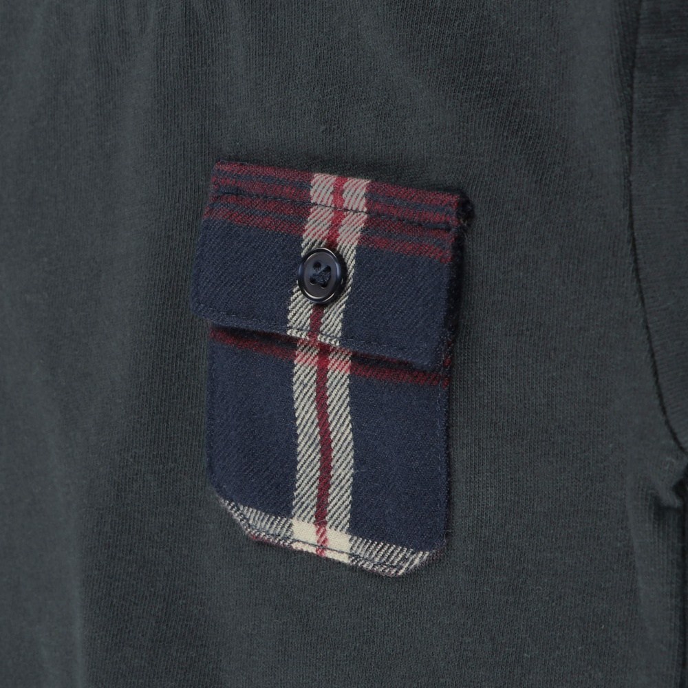 チャコールグレー