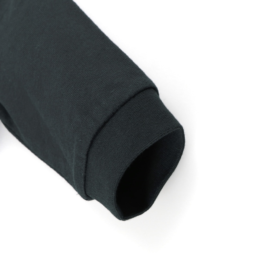 チャコールグレー