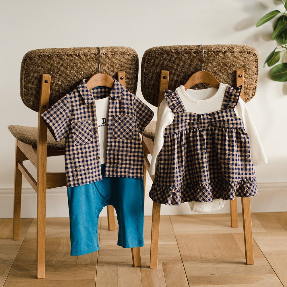 ネイビーブルー