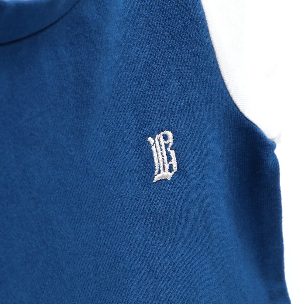 ロイヤルブルー