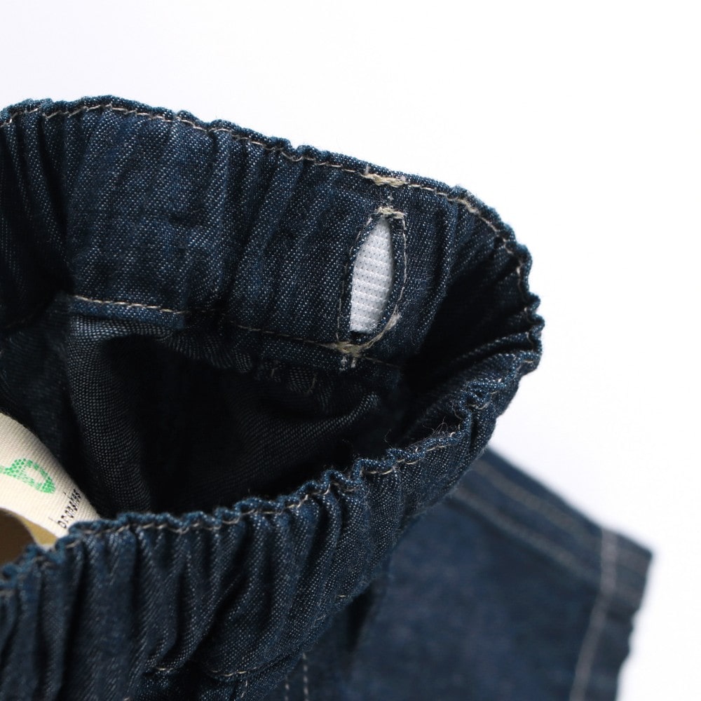 ライトグリーン