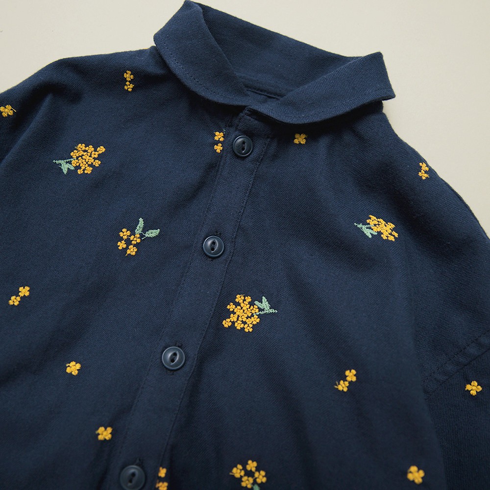 ネイビーブルー