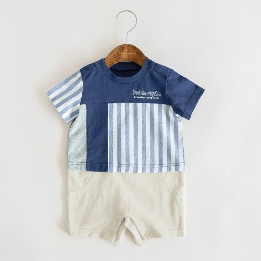 ネイビーブルー