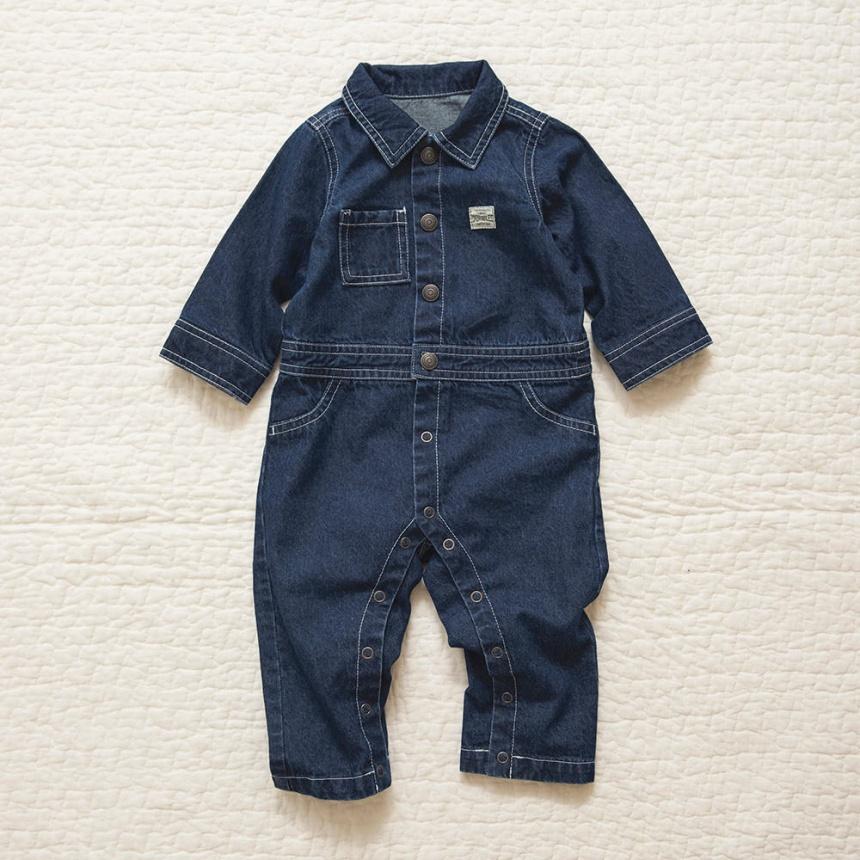 ネイビーブルー