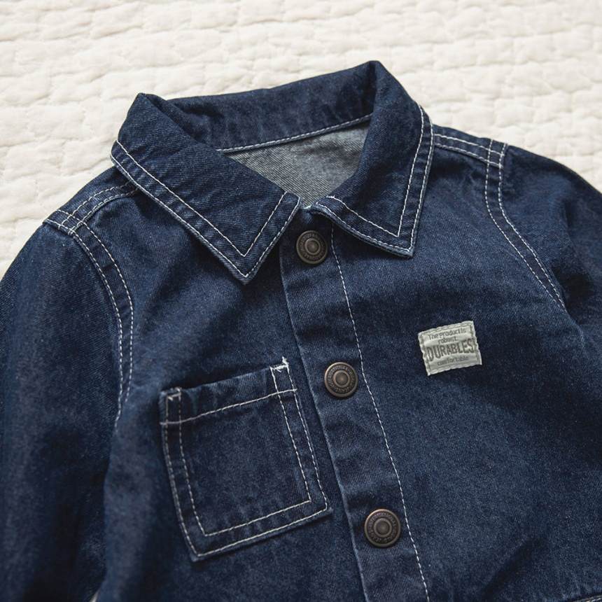 ネイビーブルー