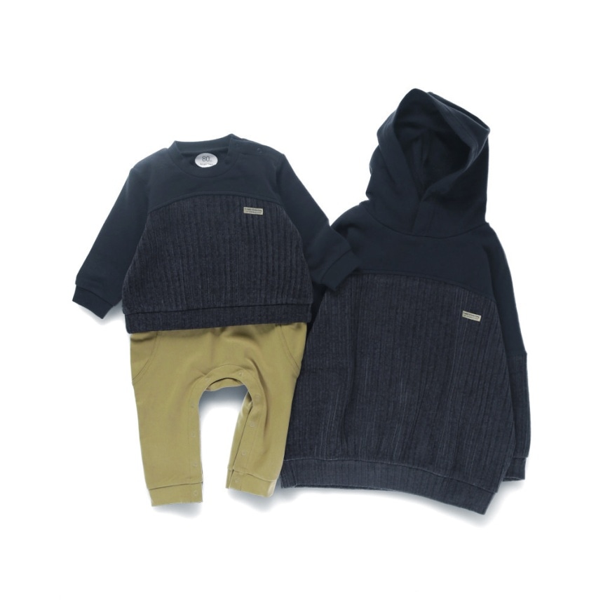 ネイビーブルー