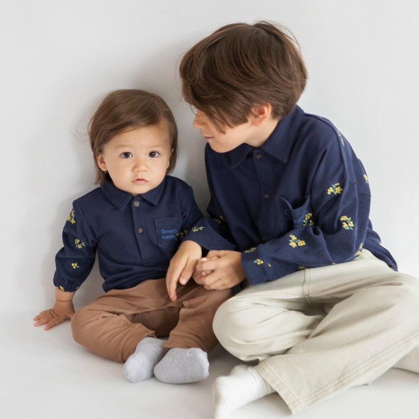 ネイビーブルー