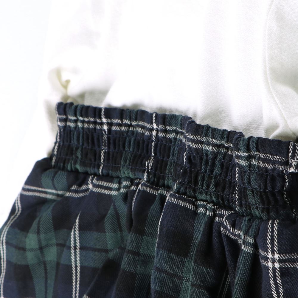 ネイビーブルー