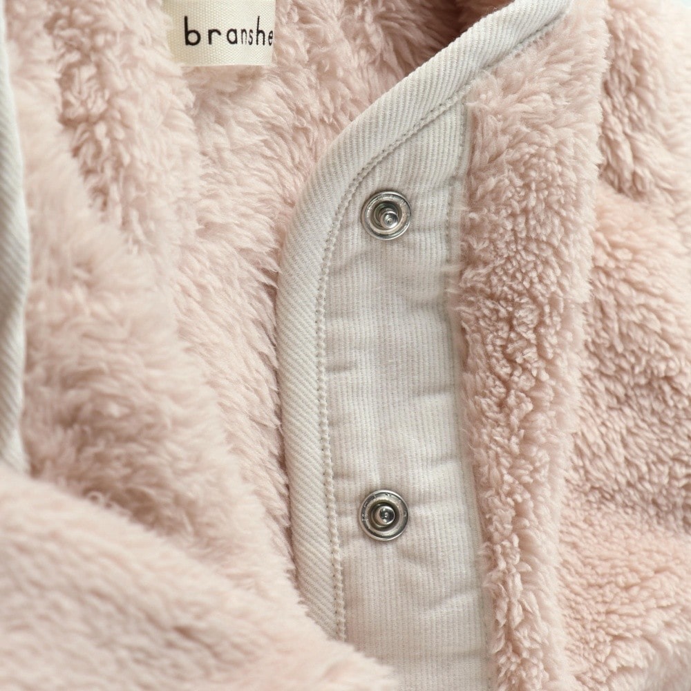 ピンクベージュ