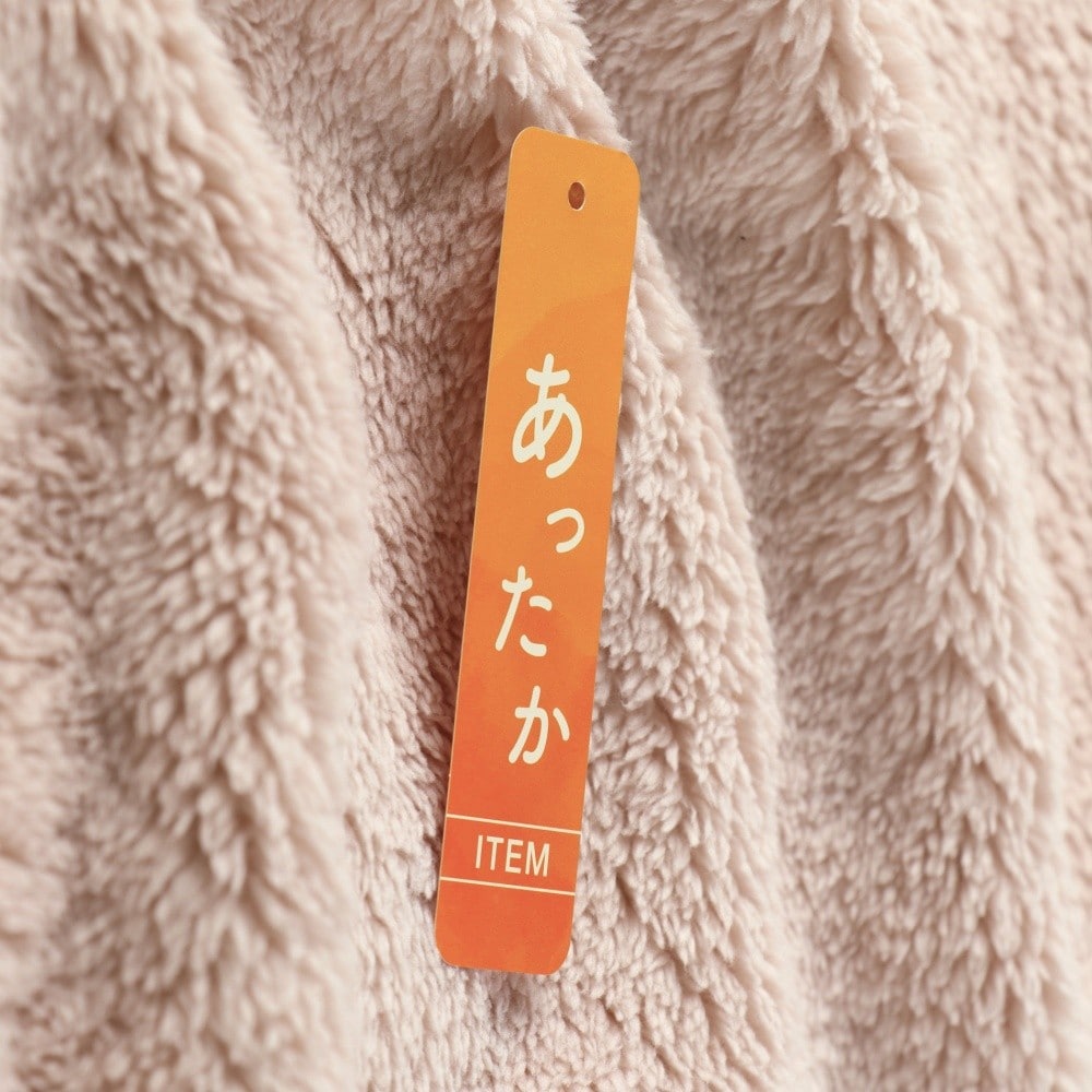 ピンクベージュ