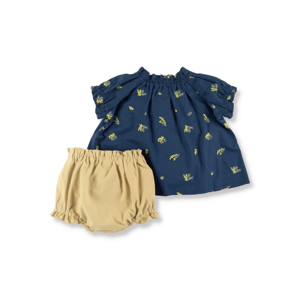 ネイビーブルー