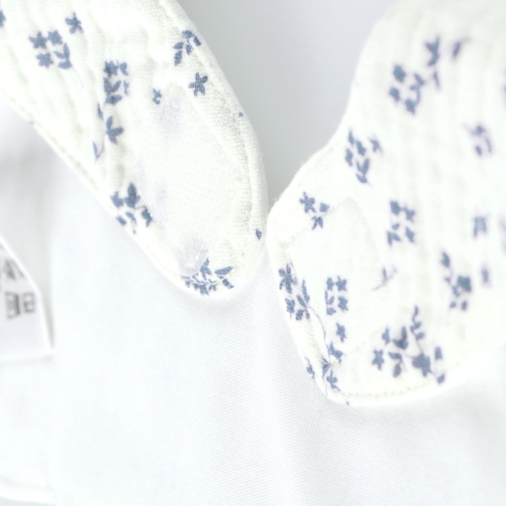 ライトグリーン