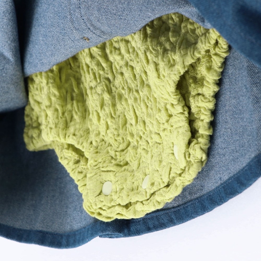 ネイビーブルー