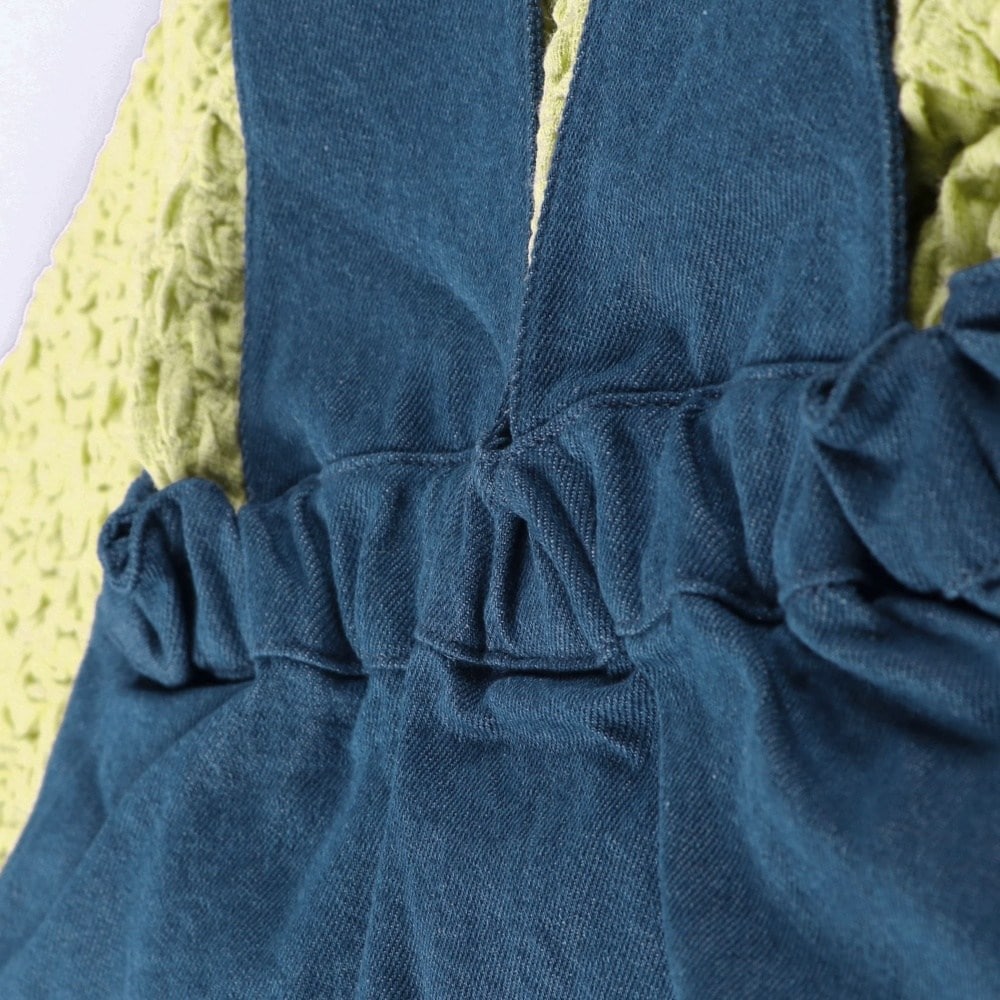 ネイビーブルー