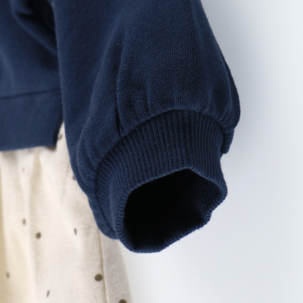 ネイビーブルー