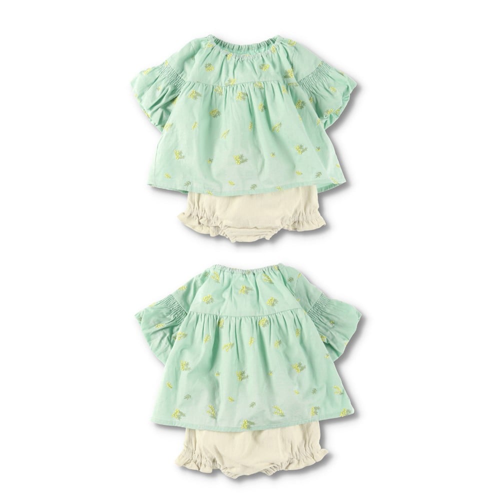 ライトグリーン