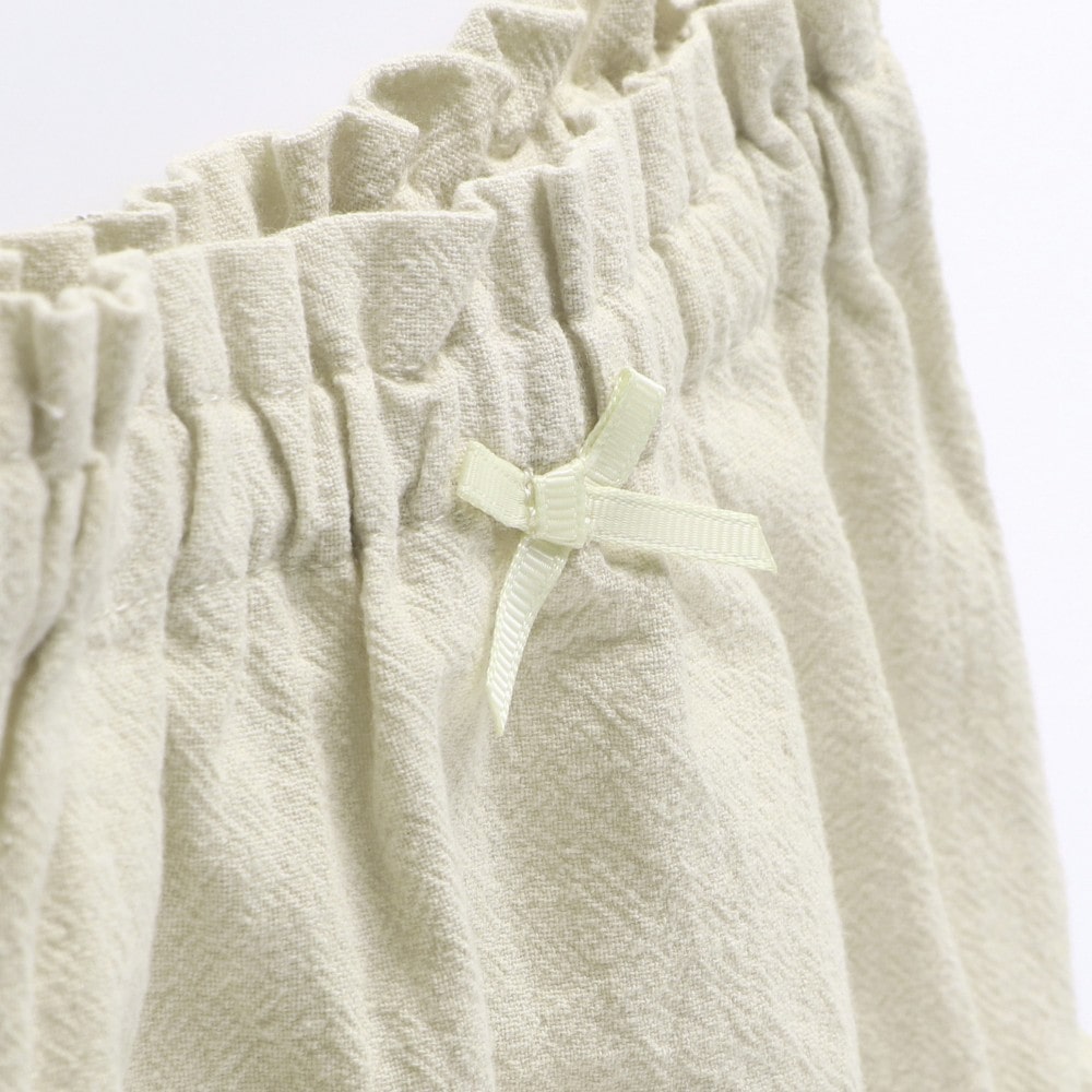 ライトグリーン