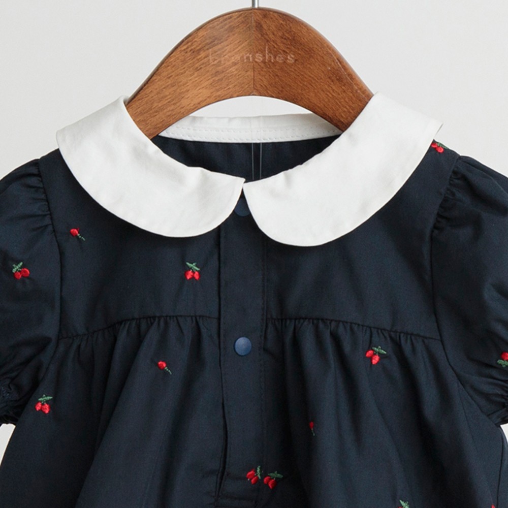 ネイビーブルー