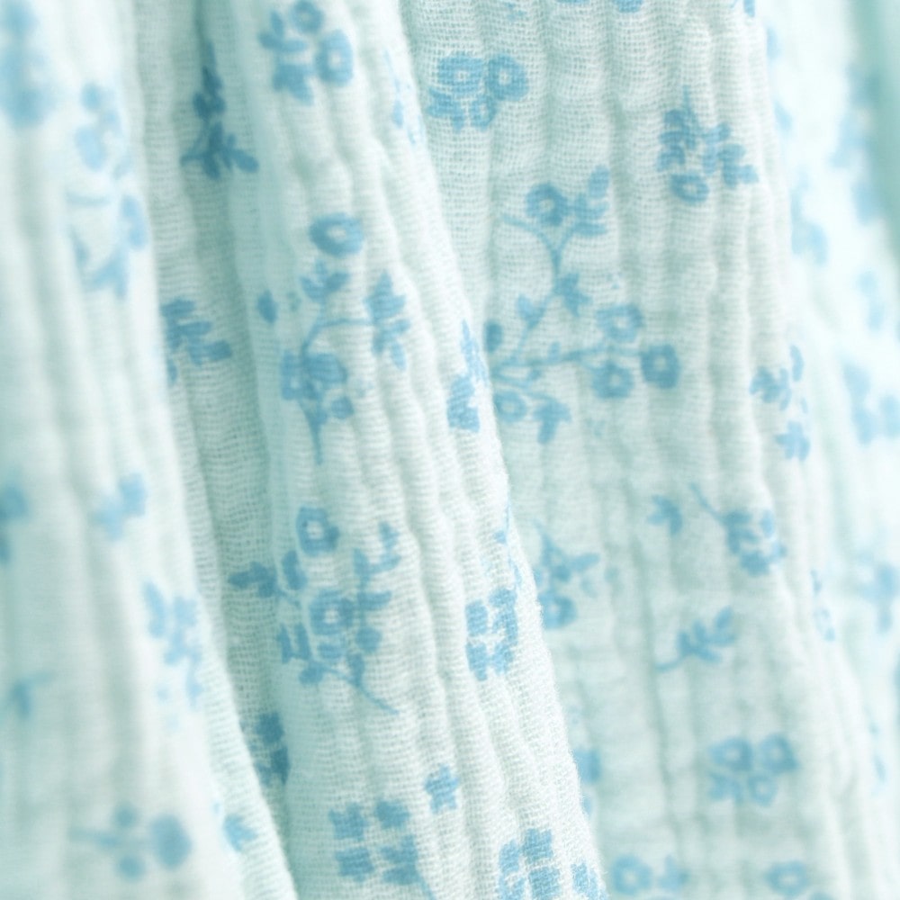 ライトグリーン