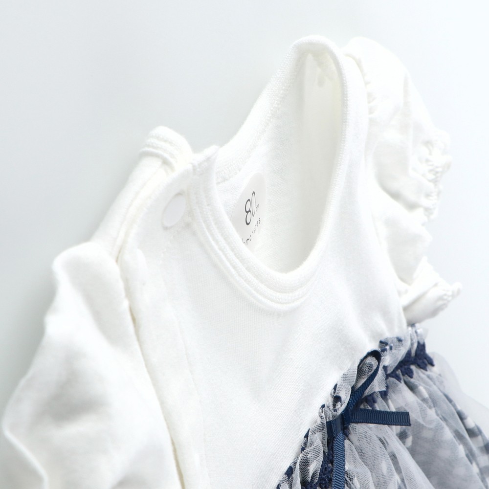 ネイビーブルー