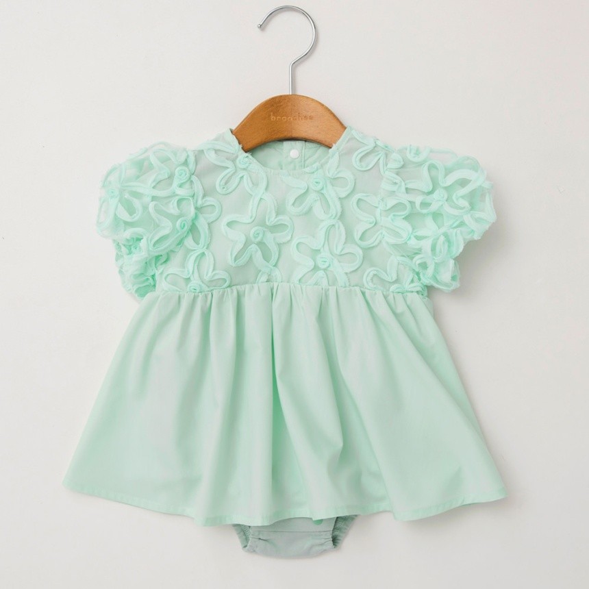 ライトグリーン