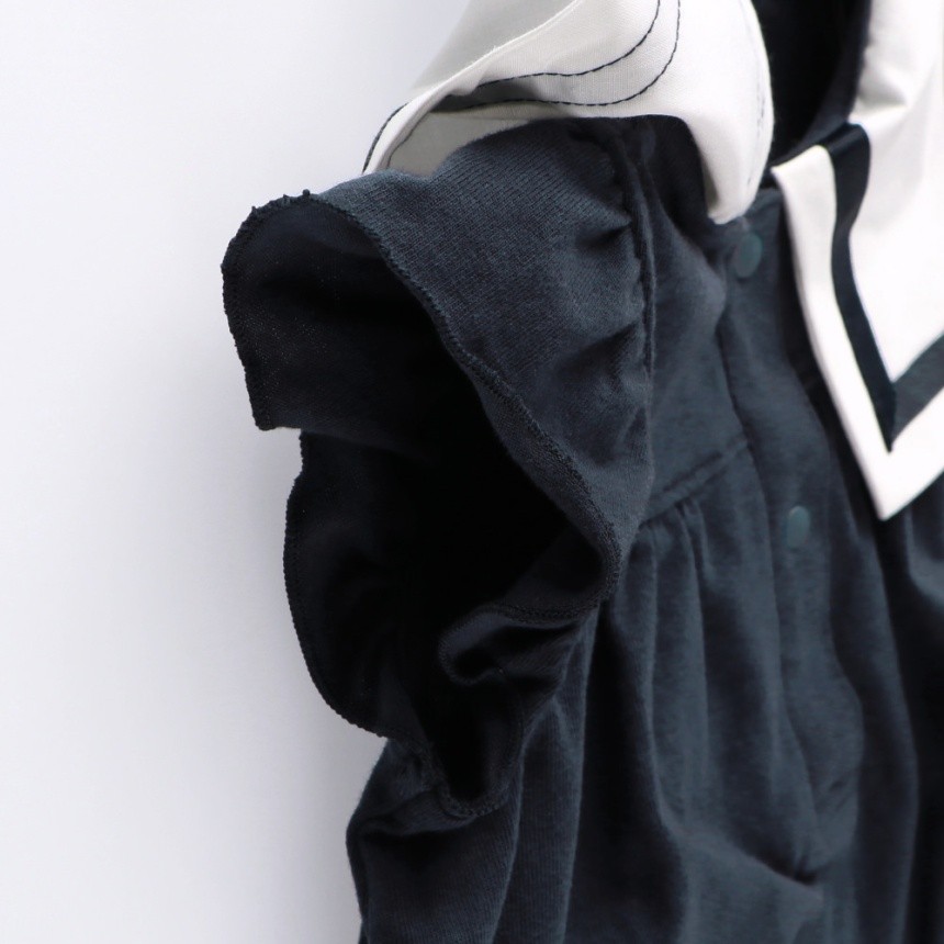 ネイビーブルー