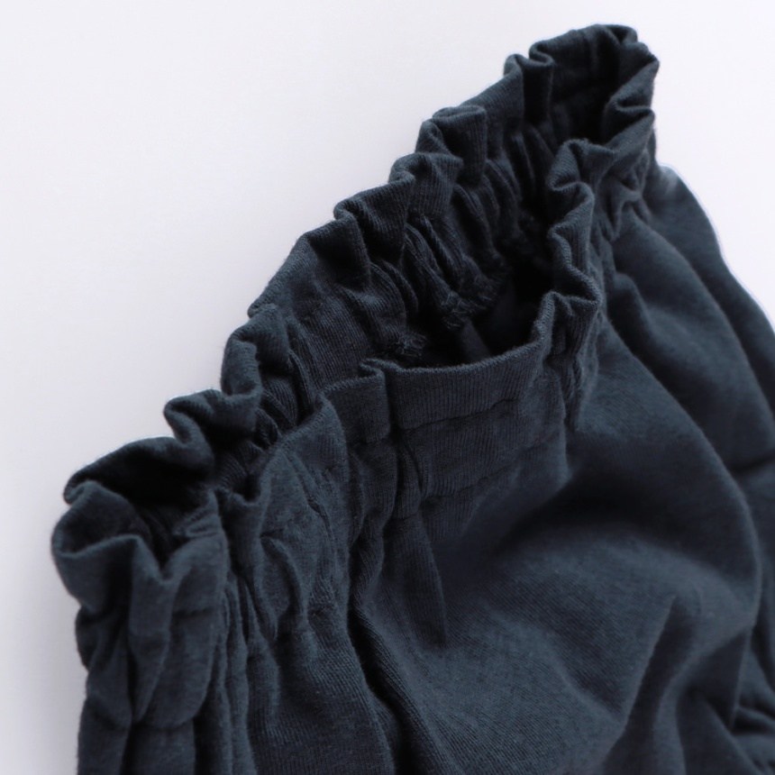 ネイビーブルー