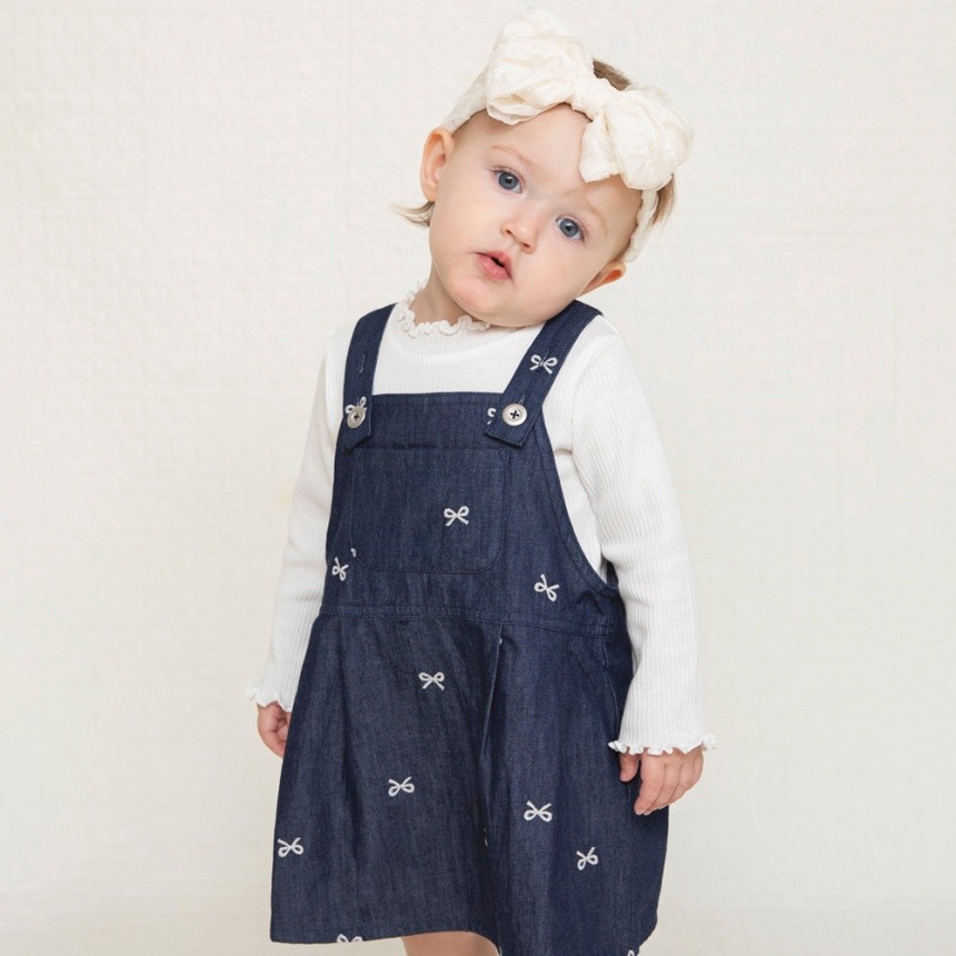 ネイビーブルー