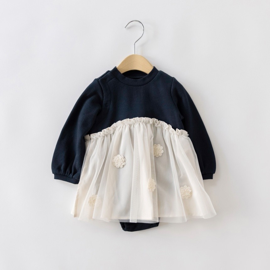 ネイビーブルー