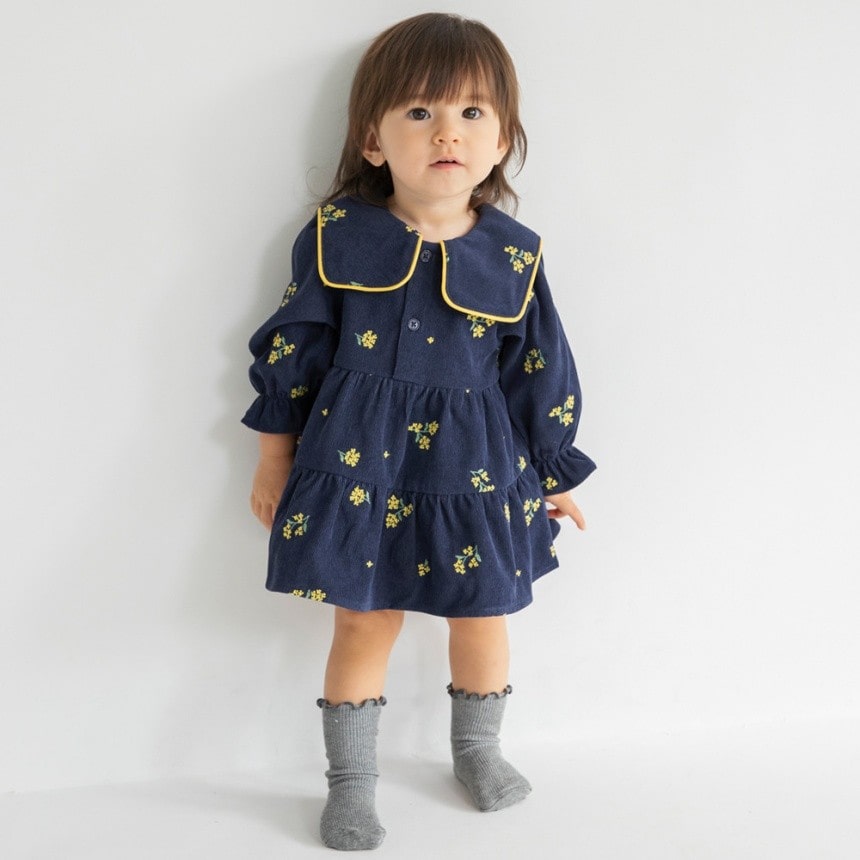 ネイビーブルー