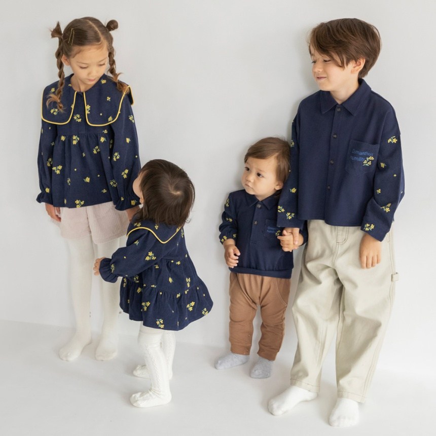 ネイビーブルー