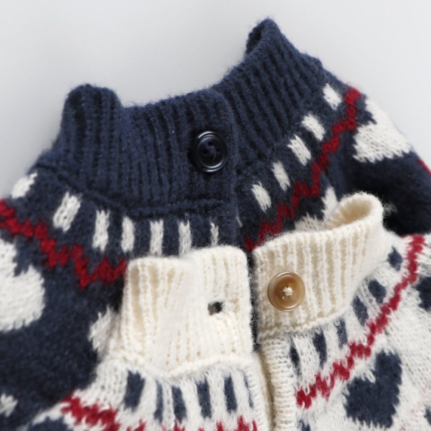 ネイビーブルー