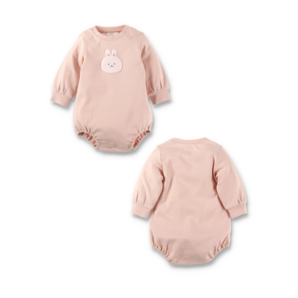 ピンクベージュ