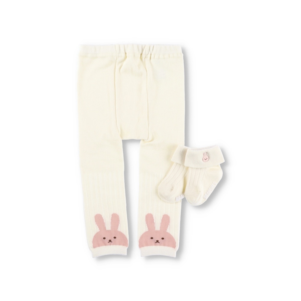 ピンクベージュ