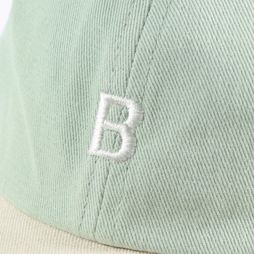 ライトグリーン