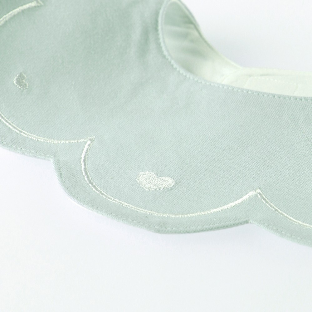 ライトグリーン