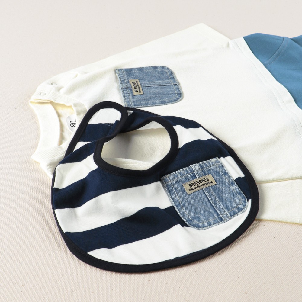 ネイビーブルー