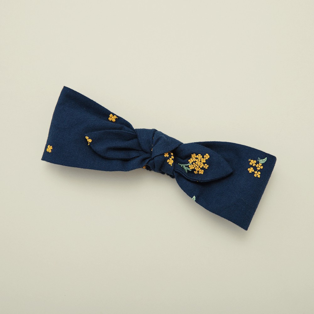 ネイビーブルー