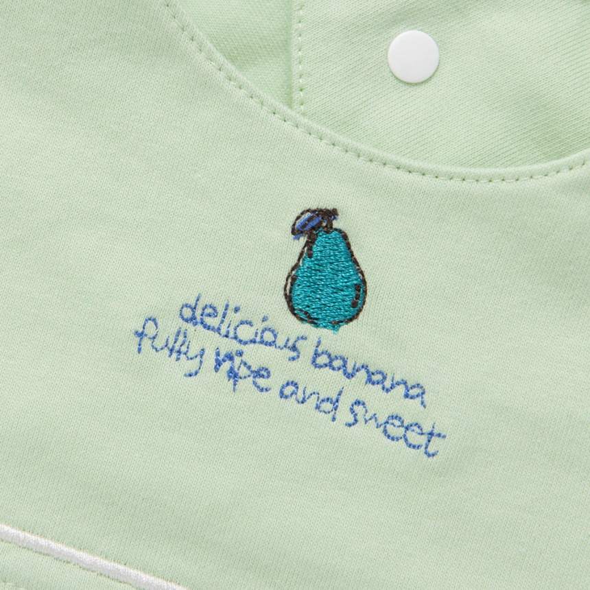 ライトグリーン