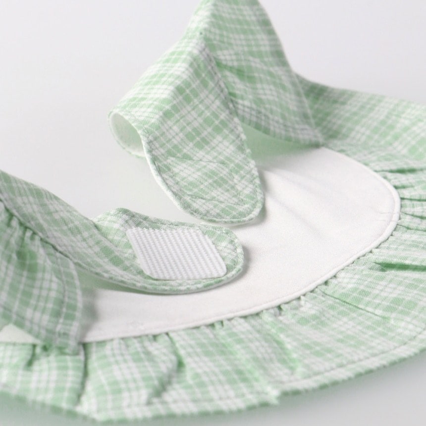 ライトグリーン