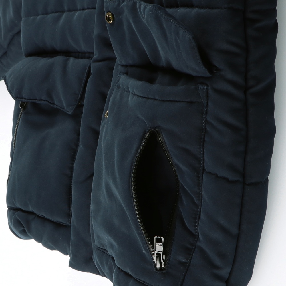 ネイビーブルー