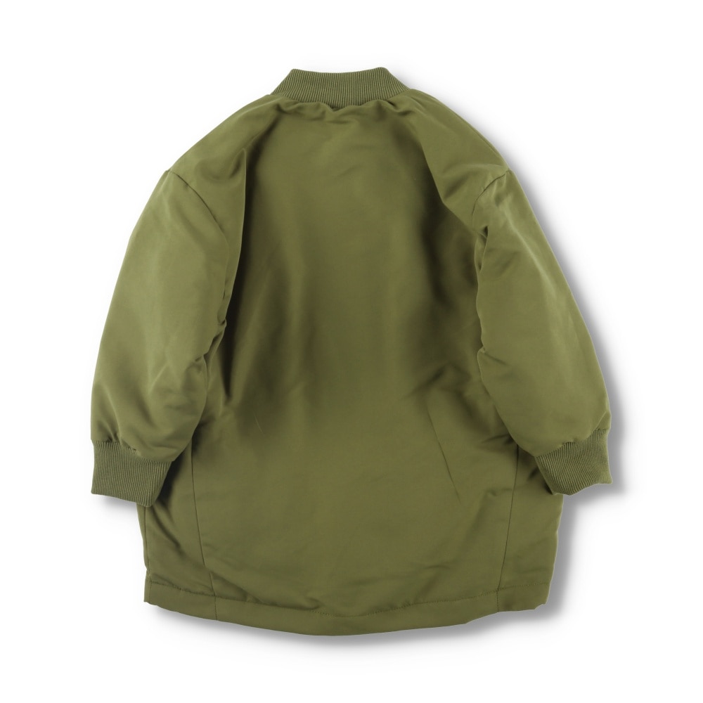 カーキグリーン