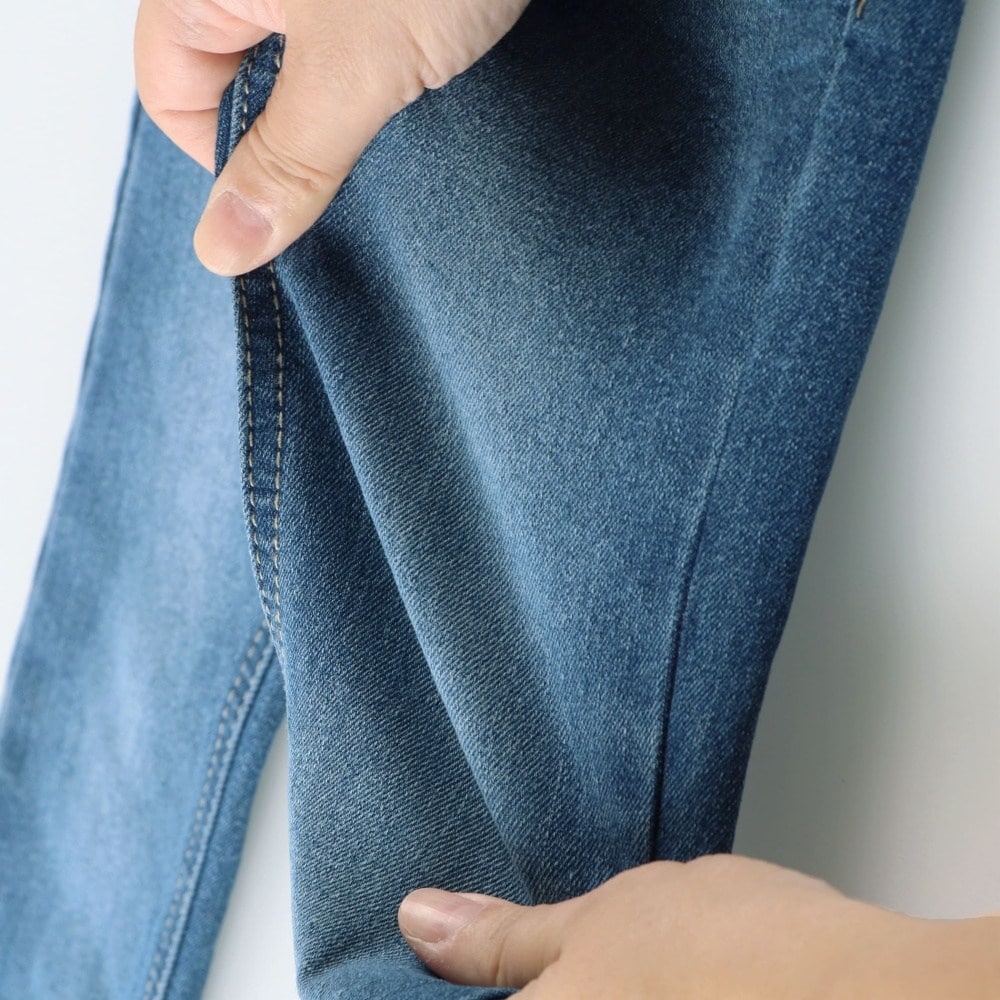 ネイビーブルー