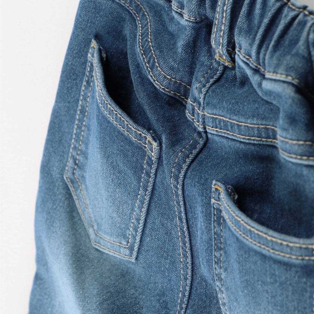 ネイビーブルー