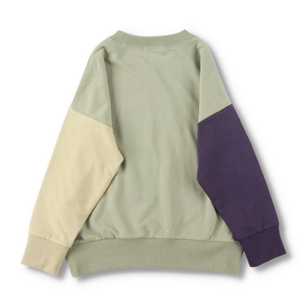 カーキグリーン