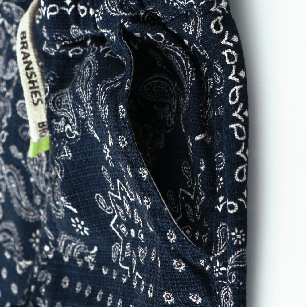 ネイビーブルー